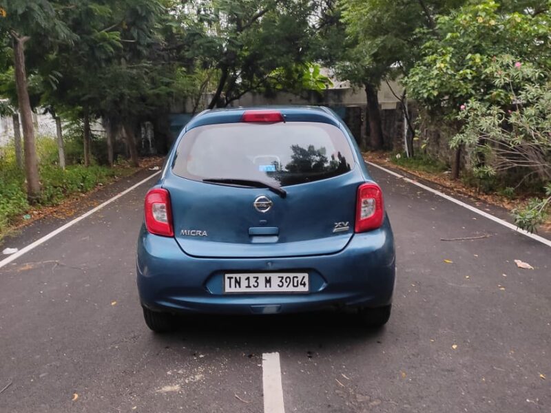 2018 Nissan Micra XV CVT AT Petrol