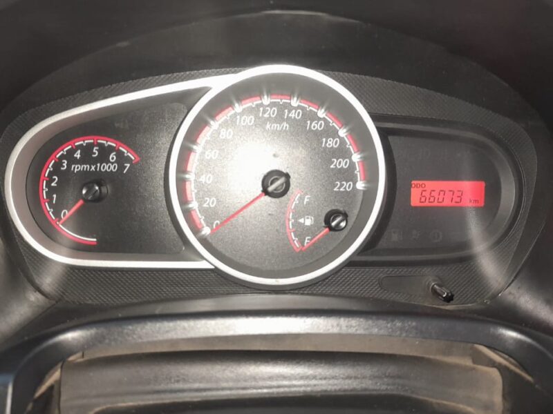2011 Ford Figo Petrol