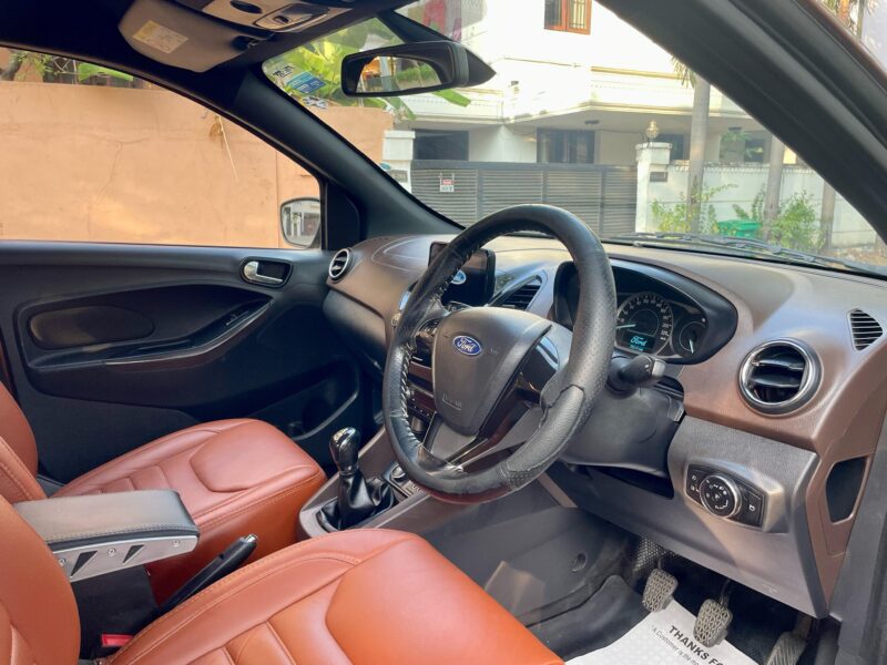 2018 Ford Freestyle Titanium Plus (Petrol)