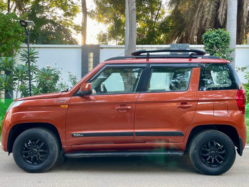 2016 June Mahindra TUV 300 T8 (Diesel)