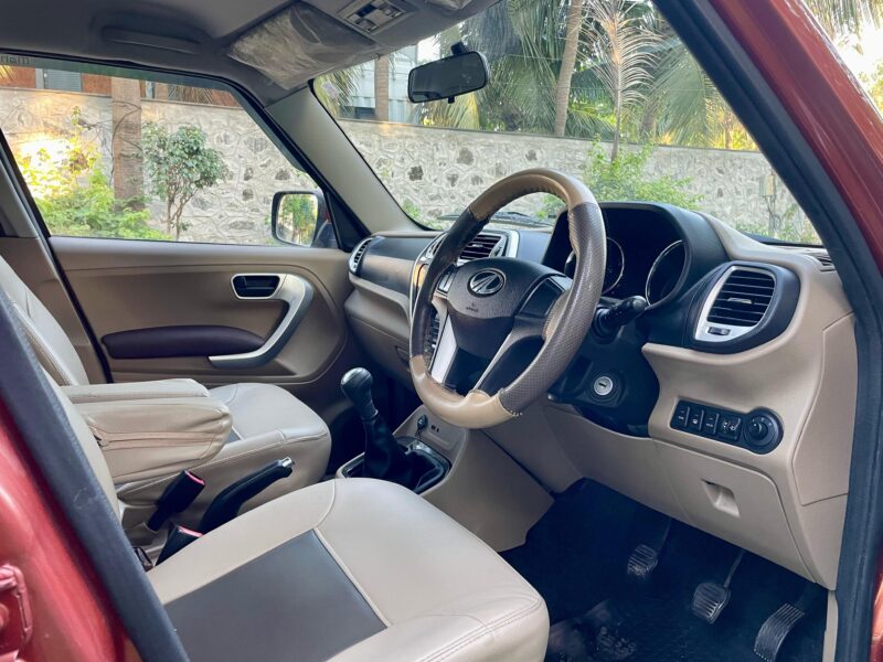2016 June Mahindra TUV 300 T8 (Diesel)