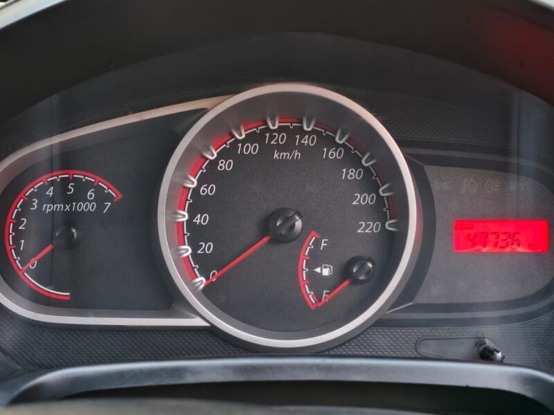 2010 Ford Figo Zxi Petrol