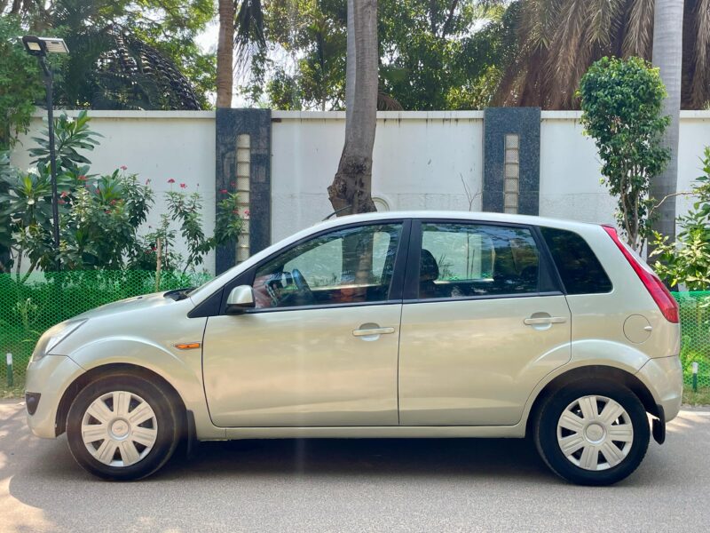2010 March Ford Figo 1.2 ZXi (Petrol)