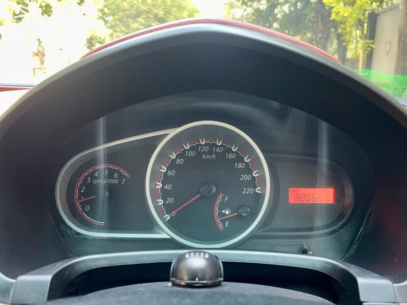 2010 March Ford Figo 1.2 ZXi (Petrol)
