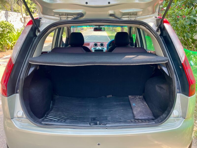 2010 March Ford Figo 1.2 ZXi (Petrol)