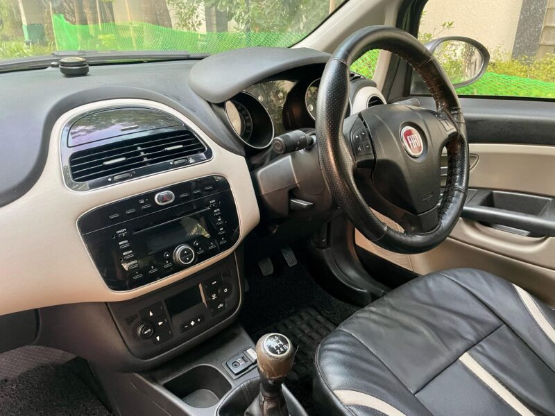 2014/2015 Jan Fiat Punto EVO Emotion (Petrol)