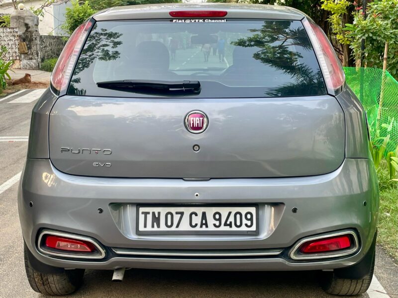 2014/2015 Jan Fiat Punto EVO Emotion (Petrol)