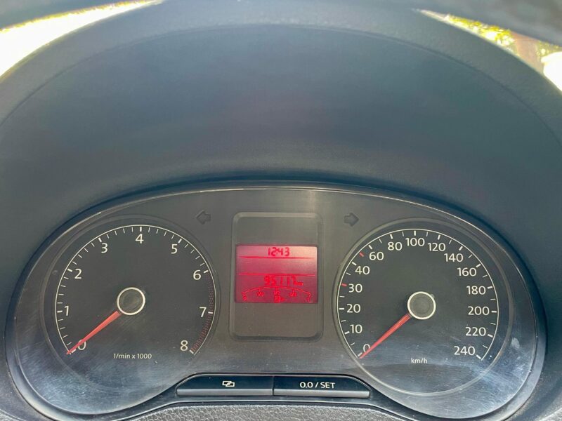 2013/2014 Reg VW Polo Highline (Petrol)