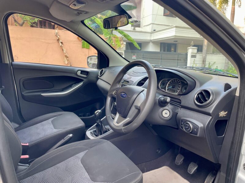 2017 Ford Figo Titanium Plus MT (Petrol)