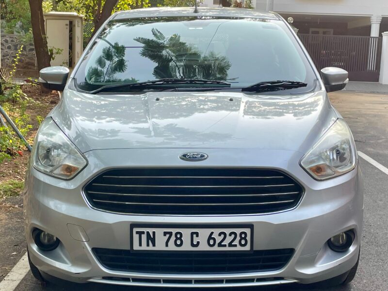 2017 Ford Figo Titanium Plus MT (Petrol)