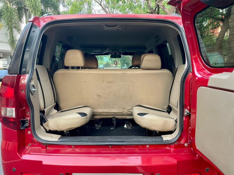 2018 May Mahindra TUV 300 T8 (Diesel)
