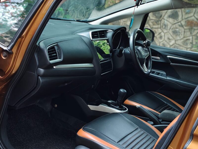 2018 Honda WRV VX MT Diesel