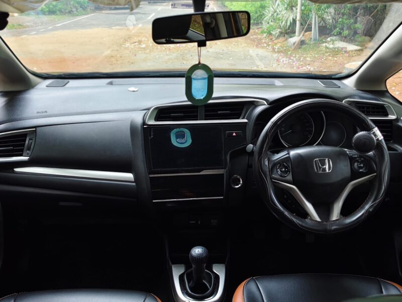 2018 Honda WRV VX MT Diesel