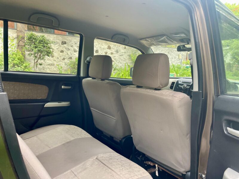 2016 Oct Maruti Suzuki Wagon R VXi (Petrol)