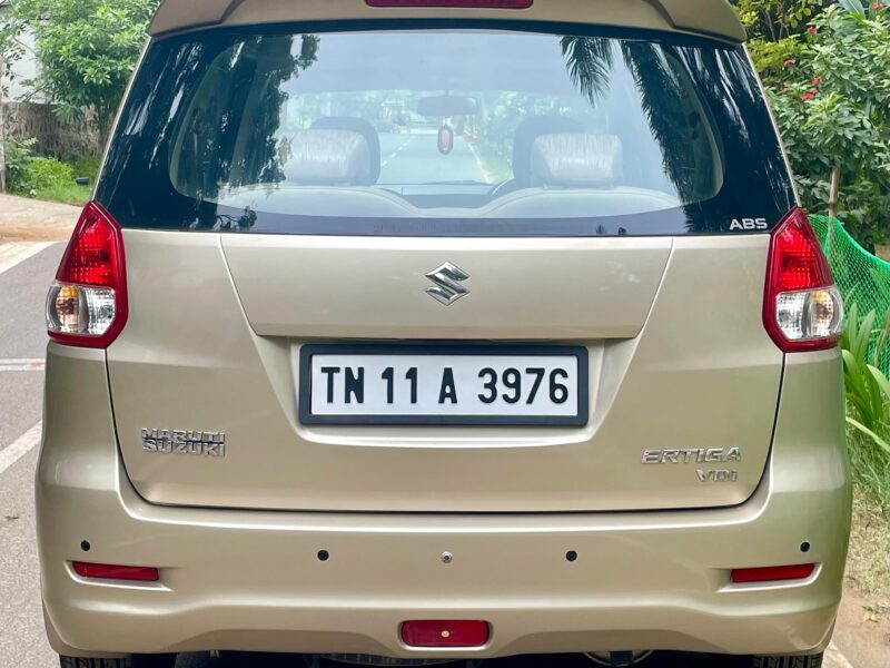 2012 Oct Maruti Suzuki Ertiga VDi (Diesel)