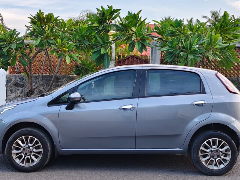 2014/2015 Jan Fiat Punto EVO Emotion (Petrol)