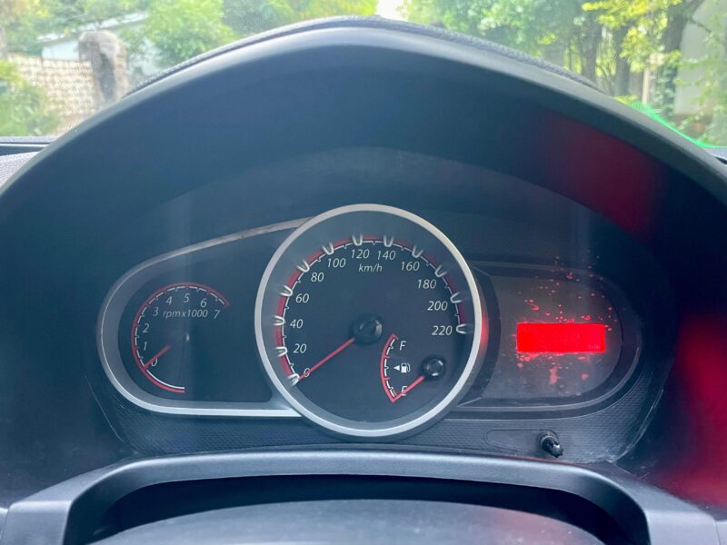 2010 July Ford Figo ZXi (Petrol)