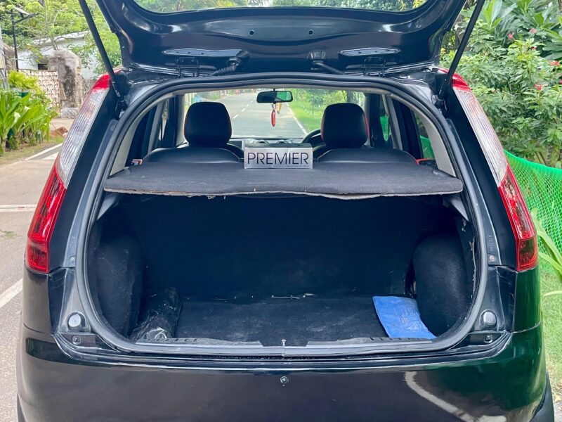 2010 July Ford Figo ZXi (Petrol)
