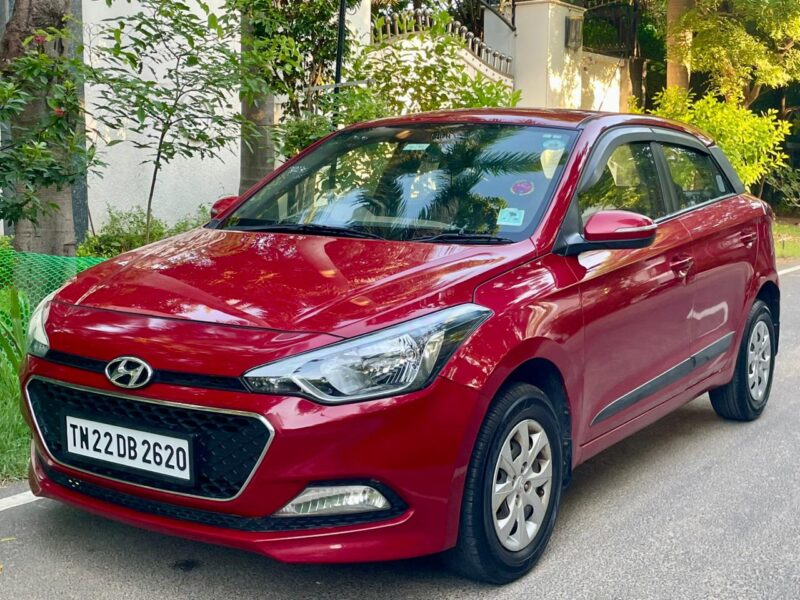 2015 Oct Hyundai Elite i20 Sportz (Diesel)