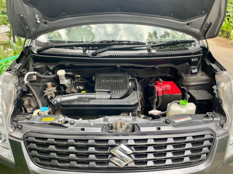 2014 June Maruti Suzuki Ertiga VXi (Petrol)