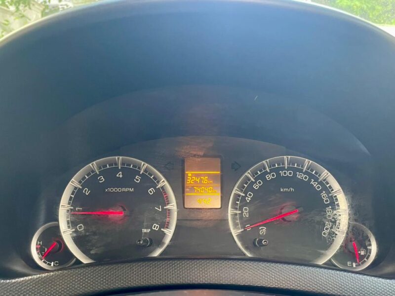 2015 Maruti Suzuki Swift VXI (Petrol)