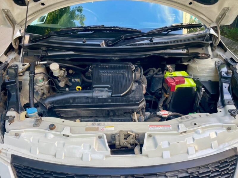 2015 Maruti Suzuki Swift VXI (Petrol)