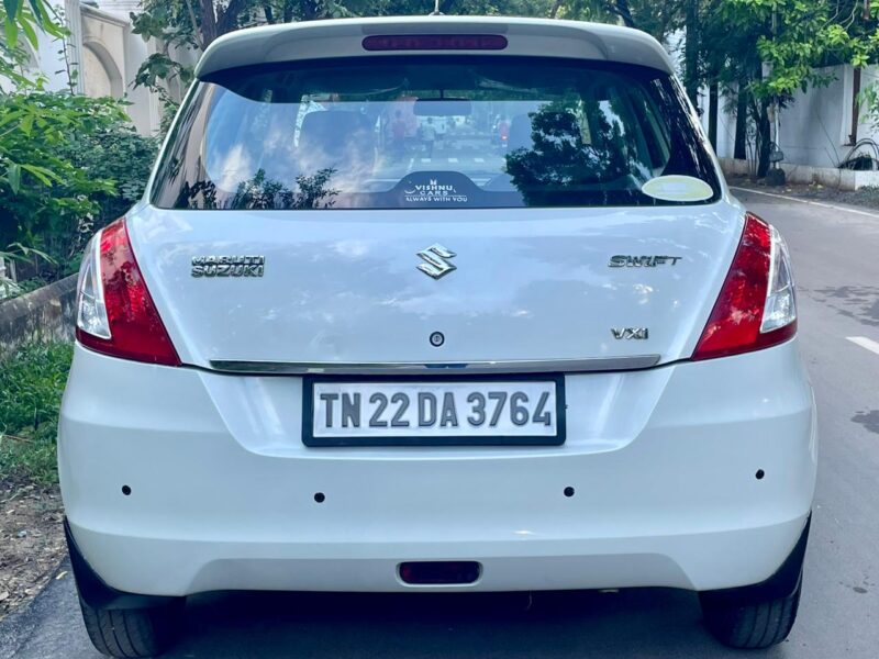 2015 Maruti Suzuki Swift VXI (Petrol)