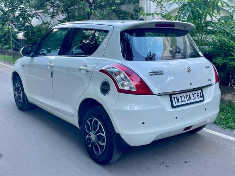 2015 Maruti Suzuki Swift VXI (Petrol)