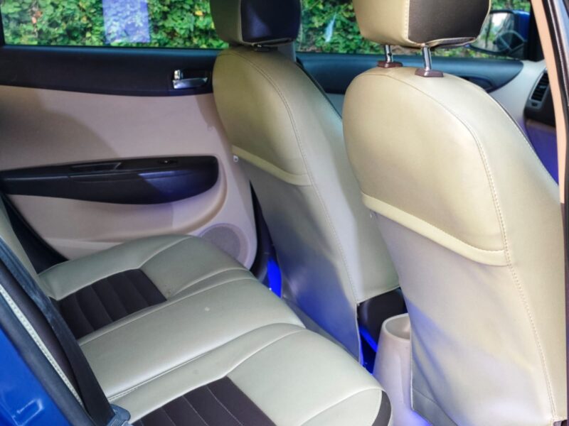 2010 Nov Hyundai i20 ASTA (Petrol)