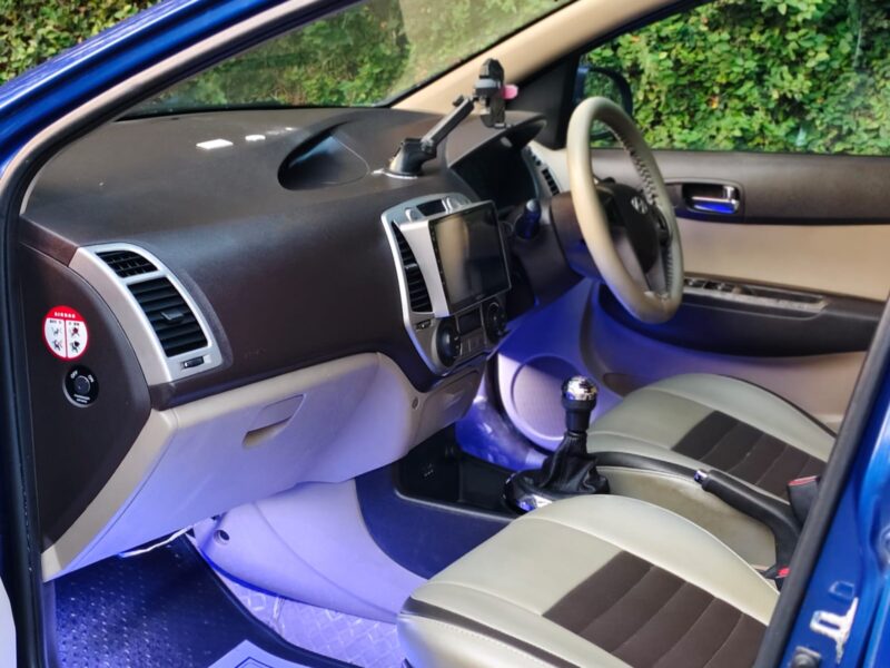 2010 Nov Hyundai i20 ASTA (Petrol)