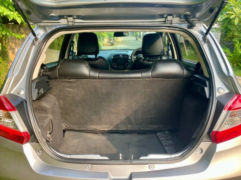 2018/2019 TATA Tiago XZA Automatic (Petrol)