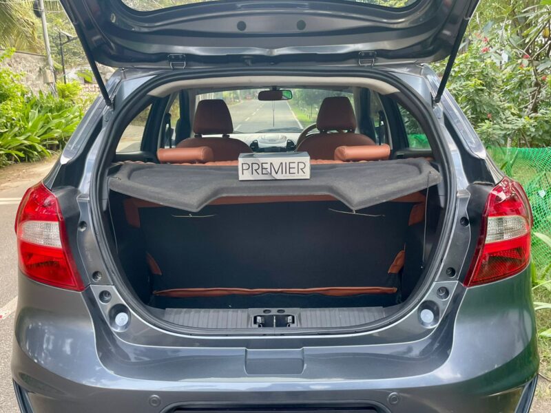 2020/2021 Jan Ford Figo Titanium (Petrol)