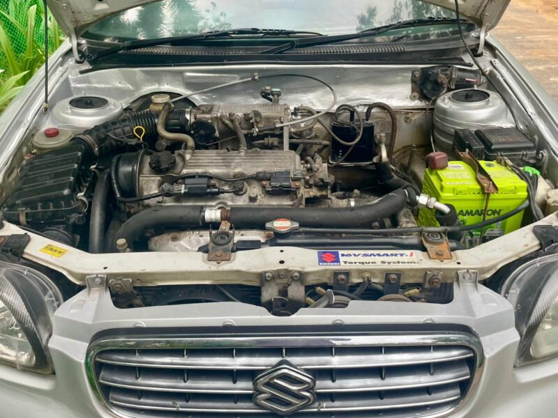 2004 Oct Maruti Suzuki Baleno LXi (Petrol)