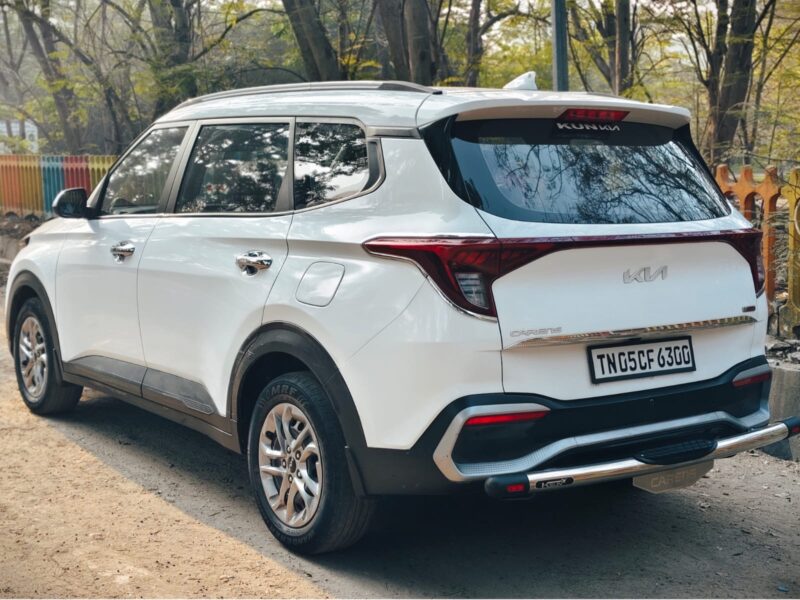 2022 Feb Kia Carens Prestige 1.4G 6MT(Petrol)