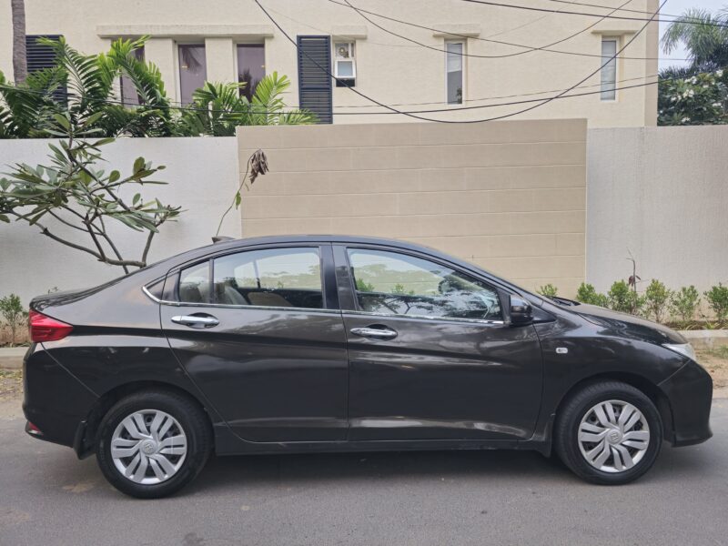 2016 JUNE HONDA CITY SV(Petrol)