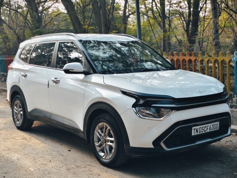 2022 Feb Kia Carens Prestige 1.4G 6MT(Petrol)