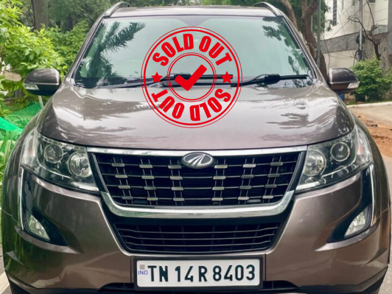 2018 Nov Mahindra XUV 500 W11 (Diesel)