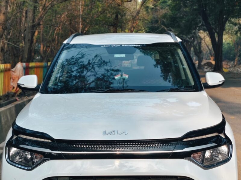 2022 Feb Kia Carens Prestige 1.4G 6MT(Petrol)