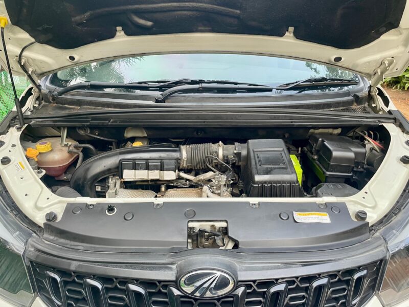 2021 Dec Mahindra Marazzo M2 (Diesel)