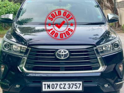 2022 March Toyota Innova Crysta Z AT (Diesel)