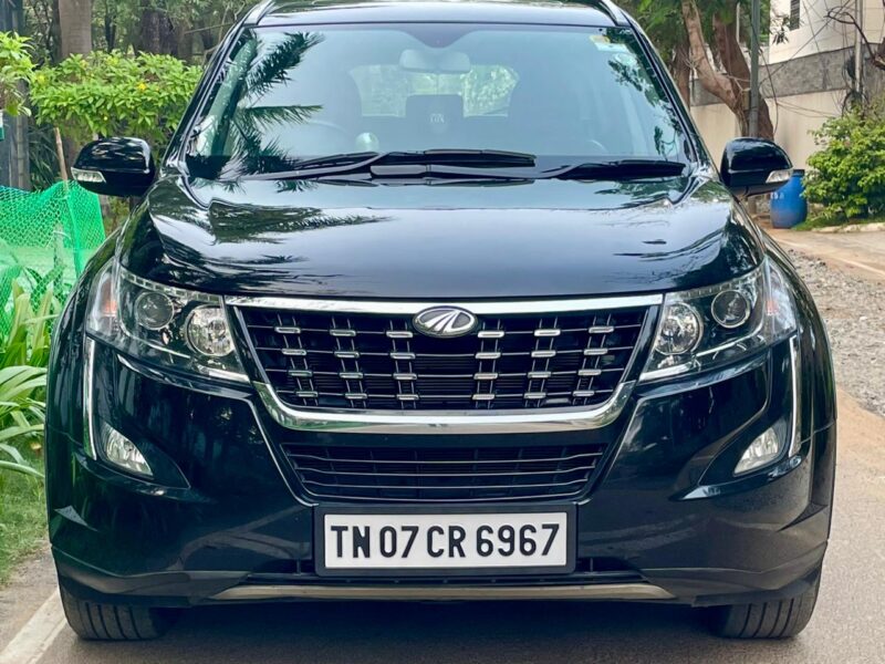 2019 Jan Mahindra XUV500 W11 AT (Diesel)