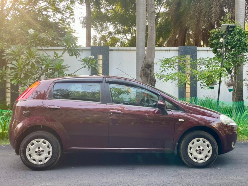 2012 February Fiat Punto Dynamic (Diesel)