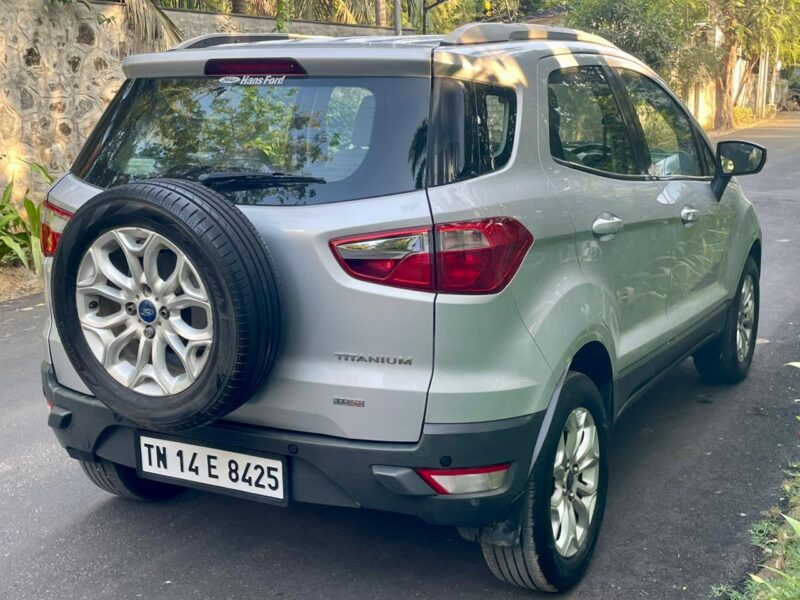 2016 April Ford Ecosport Titanium (Diesel)