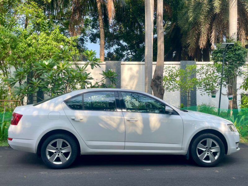 2017 May Škoda Octavia Ambition 1.4 (Petrol)