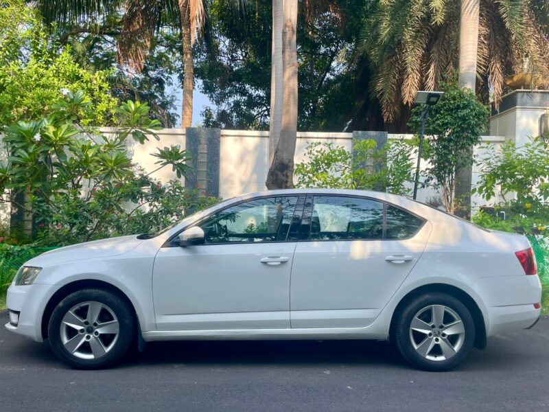 2017 May Škoda Octavia Ambition 1.4 (Petrol)