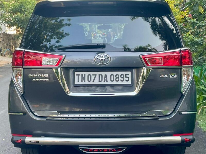 2022 June Toyota Innova Crysta V (Diesel)