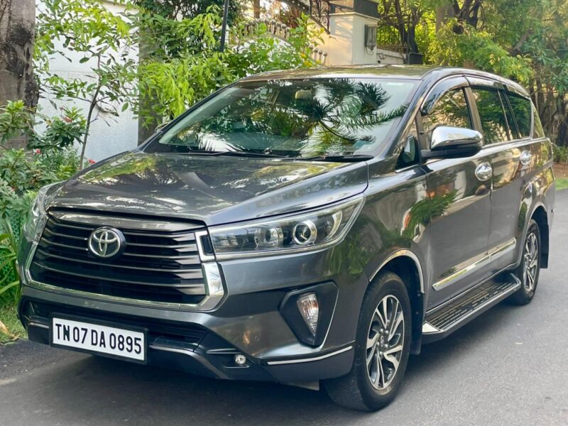 2022 June Toyota Innova Crysta V (Diesel)