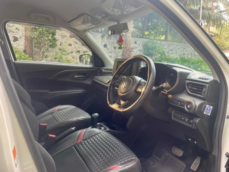 2025 Aug Maruti Suzuki Swift VXi(O) AT (Petrol)