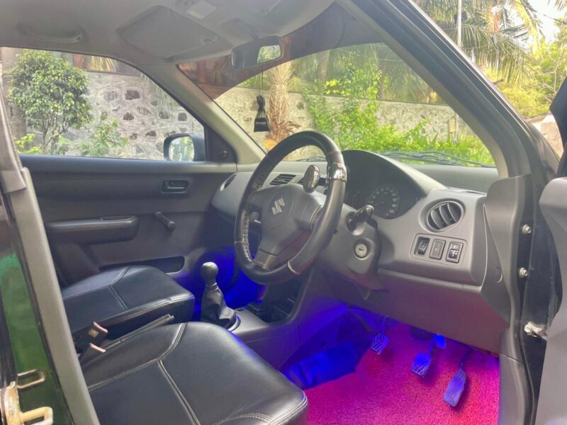 2008 July Maruti Suzuki Swift LXi (Petrol)