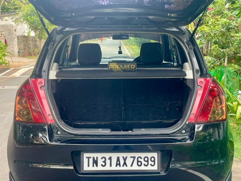2008 July Maruti Suzuki Swift LXi (Petrol)